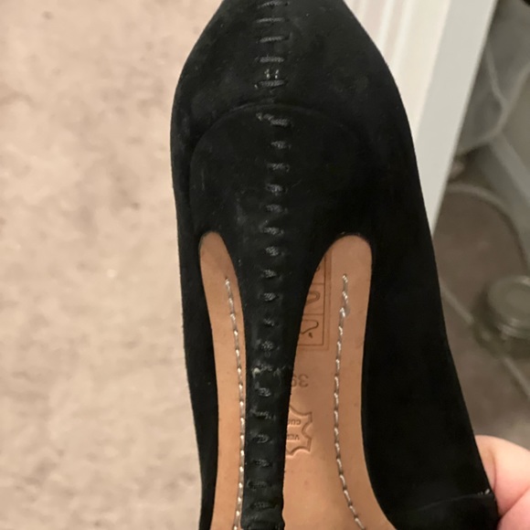 Black Alice + Olivia stilettos GUC fits like 8-8.5 - Picture 5 of 6